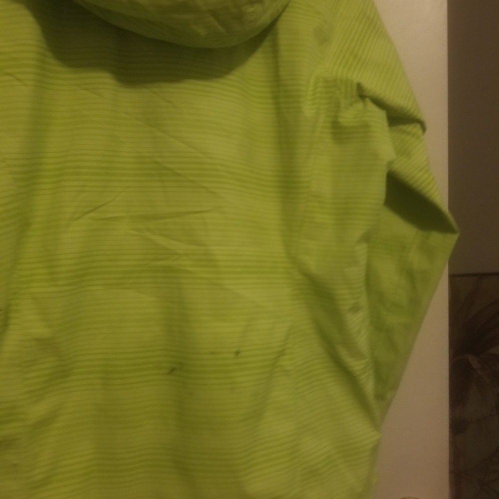Mountain hard wear rain jacket - Picture 8 of 14